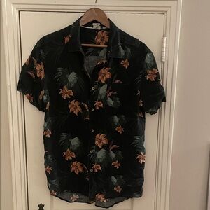 Men's Black Floral Short Sleeve Shirt